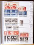 1900-1959, en 5 albums, très important stock de timbres