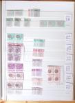 1900-1959, en 5 albums, très important stock de timbres