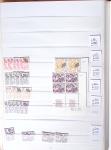 1900-1959, en 5 albums, très important stock de timbres