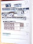 1900-1959, en 5 albums, très important stock de timbres