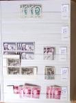 1900-1959, en 5 albums, très important stock de timbres
