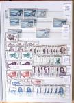 1900-1959, en 5 albums, très important stock de timbres