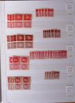 1900-1959, en 5 albums, très important stock de timbres