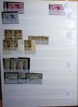 1900-1959, en 5 albums, très important stock de timbres