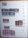 1900-1959, en 5 albums, très important stock de timbres