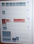 1900-1959, en 5 albums, très important stock de timbres