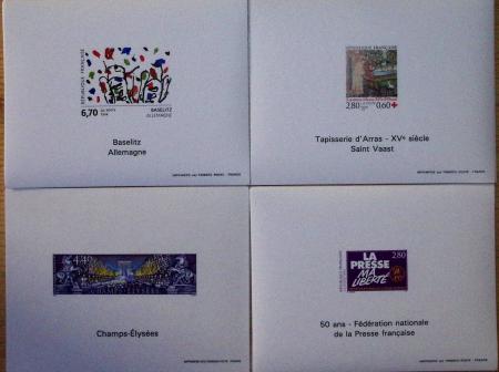 1993-1995, Exceptionnel stock de bloc-feuillets gommés,