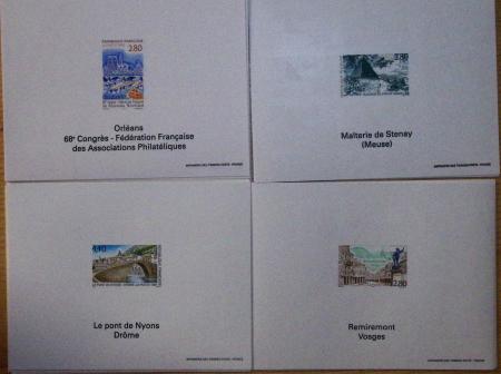 1993-1995, Exceptionnel stock de bloc-feuillets gommés,