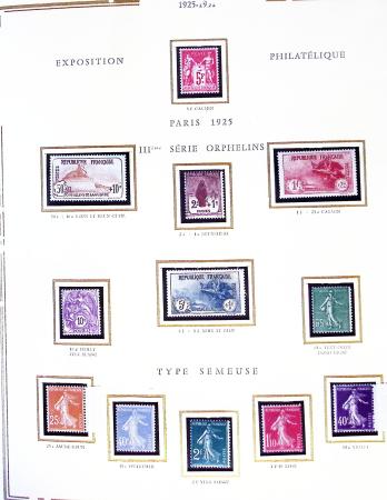 1900-2000, Collection de France 8 classeurs Présidence,