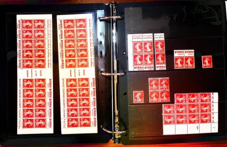 1903-1938, Collection en deux classeurs thématique