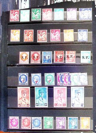 1924-1955, Lot de France neufs */**, en quantité multiples
