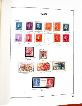 1849-2007, Collection en albums Davo avec des neufs,