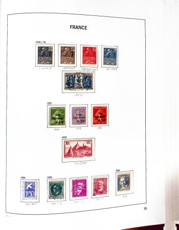 1849-2007, Collection en albums Davo avec des neufs,