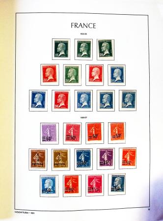 1876-2022, Collection de France en 21 classeurs Leuchtturm