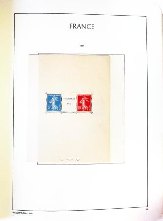 1876-2022, Collection de France en 21 classeurs Leuchtturm