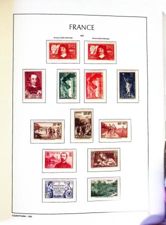 1876-2022, Collection de France en 21 classeurs Leuchtturm