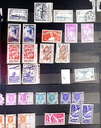 1917-1997, Lot de France en 13 classeurs neuf et oblitéré,