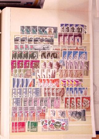 1900- 2016, Collection composé de 5 volumes Davo contenant