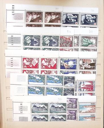 1900-1954, Collection surtout de neufs ** dont bonnes