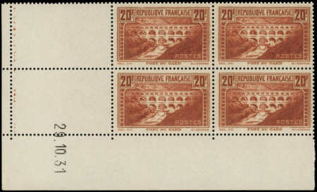 N°262b Pont du Gard, 20f chaudron clair, T IIB, "rivière blanche", BLOC de 4 CD 29/10/31, neuf **, TB