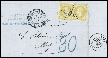 N°28, 2 pièces, obl GC 6043 + T24 "Fesches-le-Chatel (24)" (21 aout 1870) sur lettre pour Metz avec taxe 30 bleue de confection locale. TB