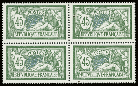 N°143 45c vert et bleu, très bon centrage, en bloc