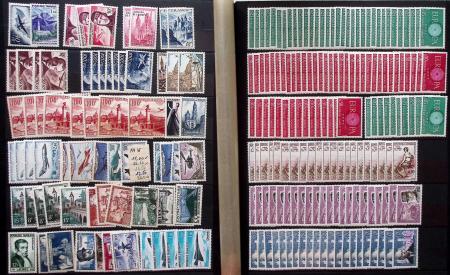 1849-1960, Accumulation de classeurs de France, avec
