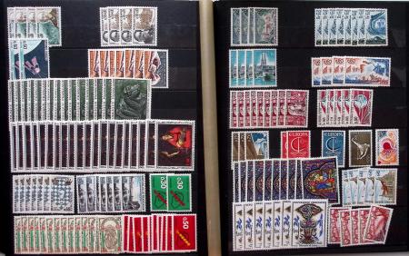 1849-1960, Accumulation de classeurs de France, avec
