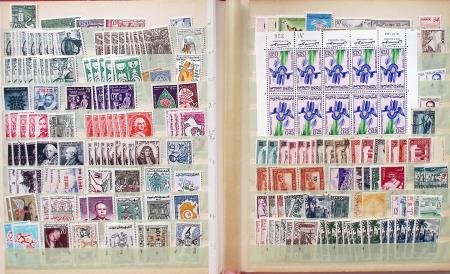 1849-1960, Accumulation de plusieurs collection du