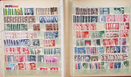 1849-1960, Accumulation de plusieurs collection du