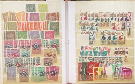1849-1960, Accumulation de plusieurs collection du