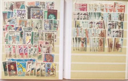 1849-1960, Accumulation de plusieurs collection du