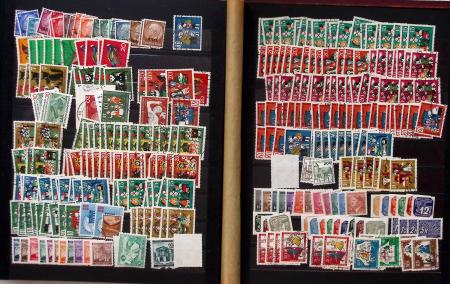 1849-1960, Accumulation de plusieurs collection du