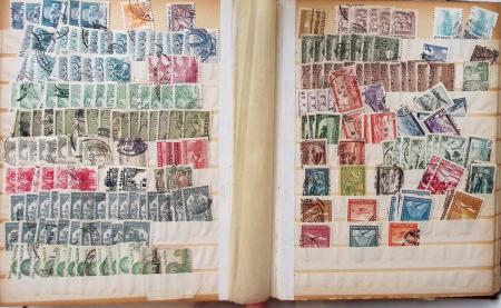 1849-1960, Accumulation de plusieurs collection du