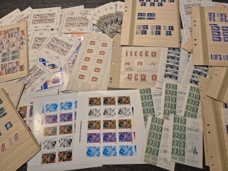 1920-1998, Accumulation de timbres par multiple et