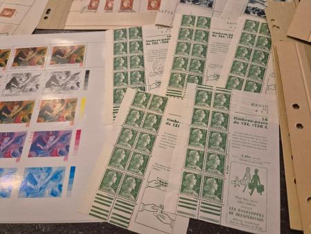 1920-1998, Accumulation de timbres par multiple et