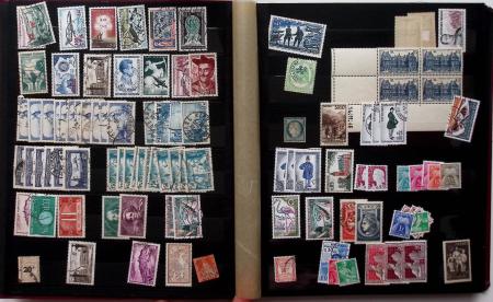 1849-1960, Accumulation de plusieurs collection du