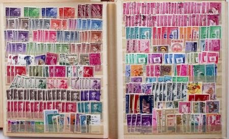 1849-1960, Accumulation de plusieurs collection du