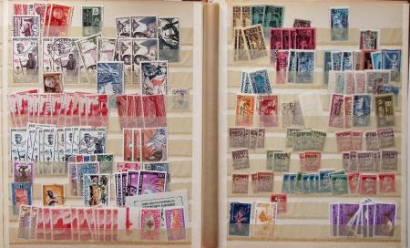 1849-1960, Accumulation de plusieurs collection du