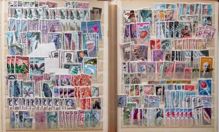 1849-1960, Accumulation de plusieurs collection du