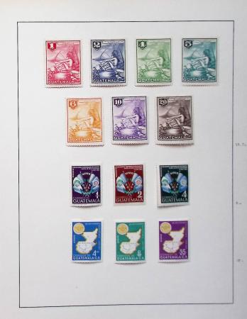 1849-1960, Accumulation de plusieurs collection du