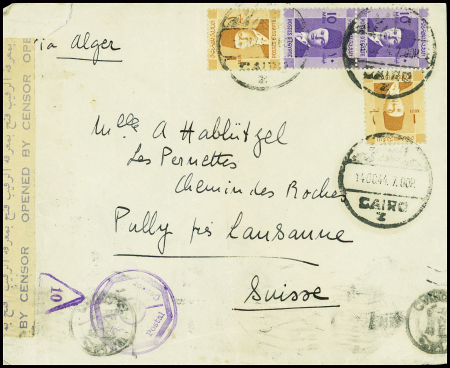 17 plis divers dont entier carte postale 1F20 iris violet d'un collaborateur interné avec cachet rond violet "Centre d'internement Join Lambert" (Rouen 1945), griffe rouge