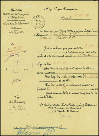 Deux documents de nomination de postiers : nomination d'un commis de 4ème classe à Rouen avec fiscaux humides (1856) et d'un postier de Rouen à Romans avec CAD "Rouen direction"