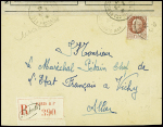 N°517 sur lettre recommandée d'office à Paris RP pour le maréchal Pétain à Vichy avec cachet ovale noir "rebuts", bande PTT mention manuscrite "ouverte en cours de manipulation". TB
