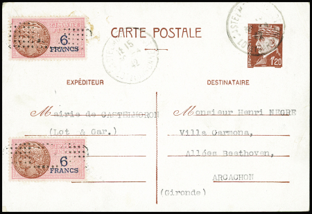 Entier CP 1F20 Pétain obl Castelmoron Lot et Garonne (1942) avec au recto (rare) 2 timbres fiscaux à 6F (extrait de naissance). TB
