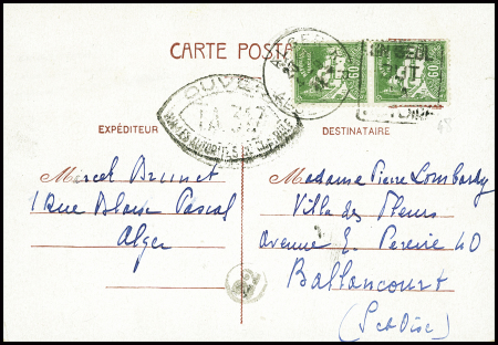 Algérie n°48 en paire obl Alger RP recouvrant la figurine 1F20 Pétain d'un entier (1944). TB