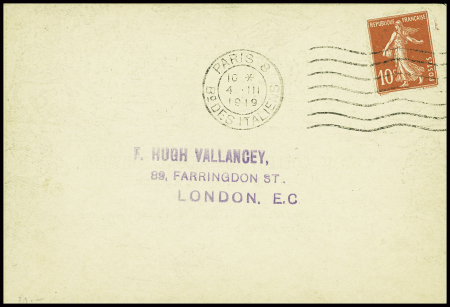 Carte par avion "Stamp collecting aerial souvenir" pour Londres avec CAD "Field post office S.20" affr. N°138 obl Paris 8 (4.3.1919), rare et TB