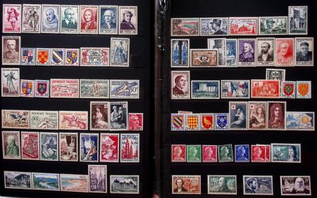 1900-1990, Lot de France avec N°121 variété centre