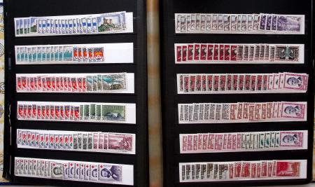 1947-2001,  Lot de France en plusieurs volumes, avec