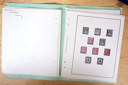 1700-1960, Ensemble éclectique: boite d'une centaine